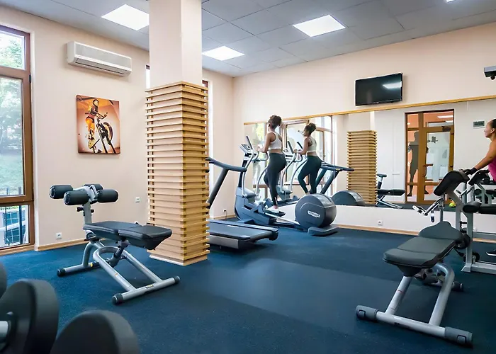 Lejlighedshotel Premier With Pool & Sea View 4*